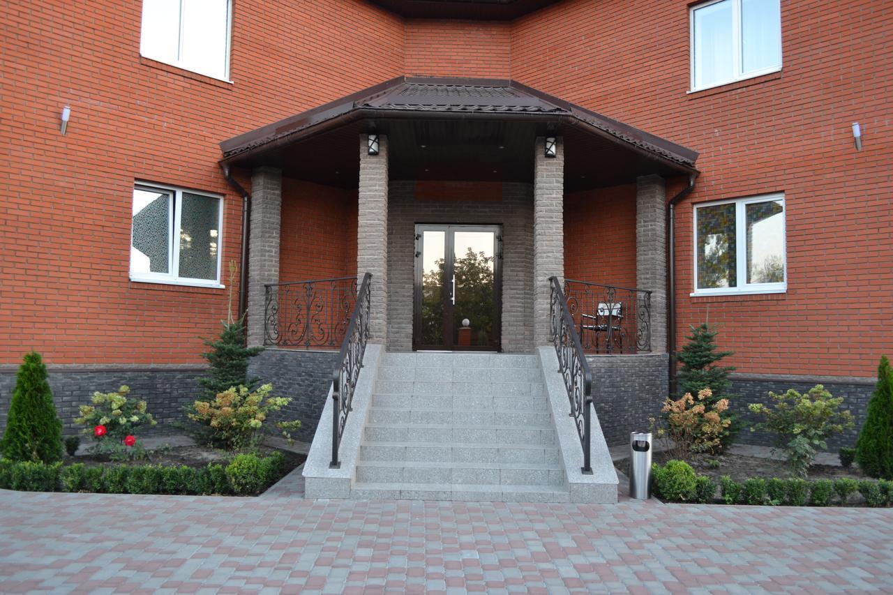 Три Сімки Vyshhorod Exterior foto